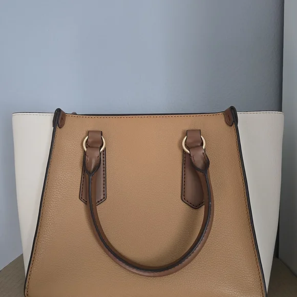 Michael Kors KRIS Leather Crossbody Satchel Bag NEW NWT - Picture 2 of 15